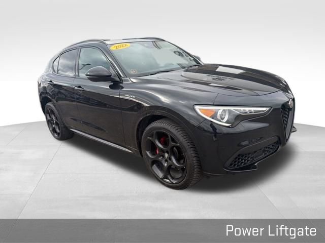 Used 2022 Alfa Romeo Stelvio Veloce image 22