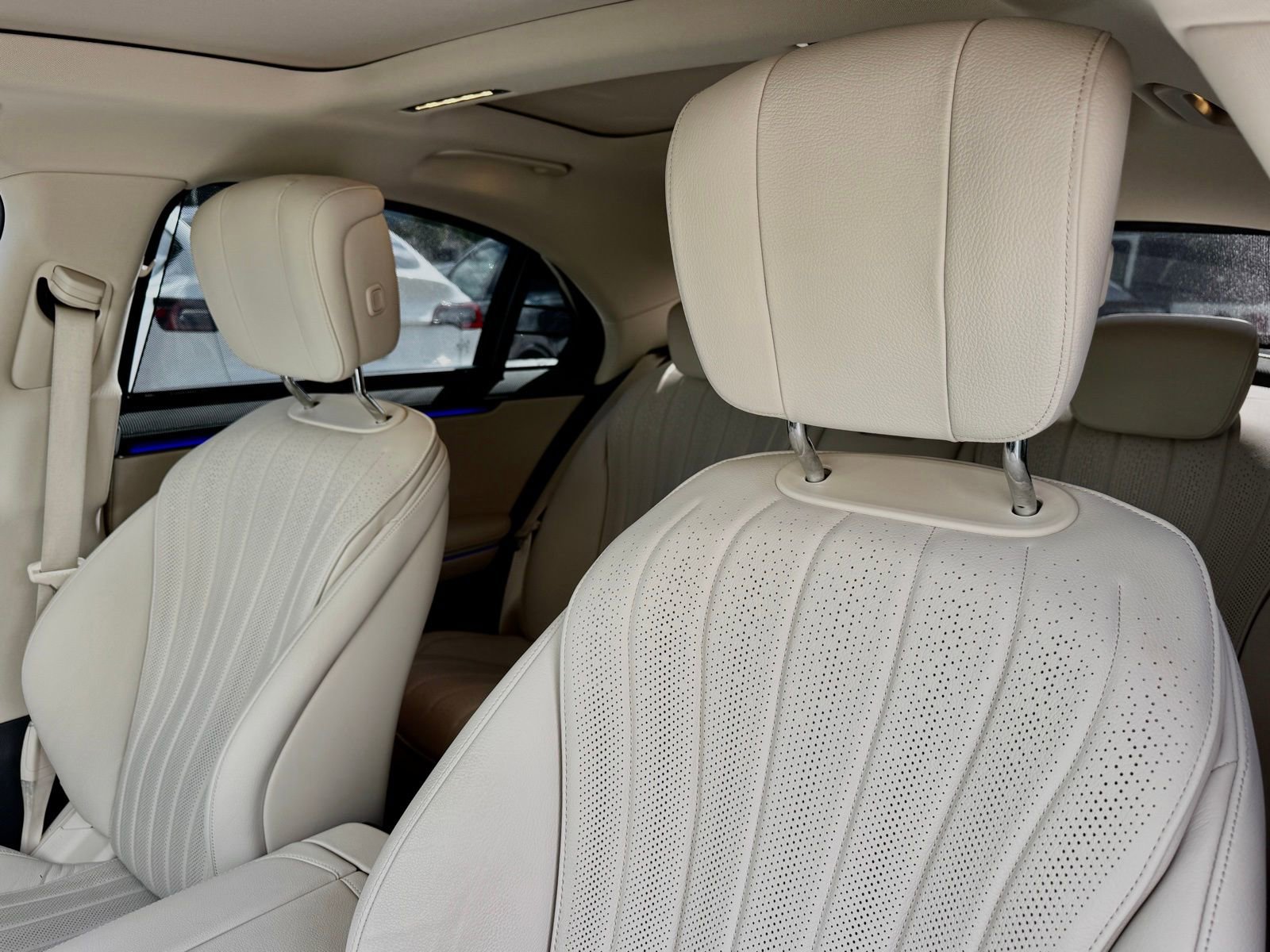 Used 2023 Mercedes-Benz S 500 4MATIC image 28