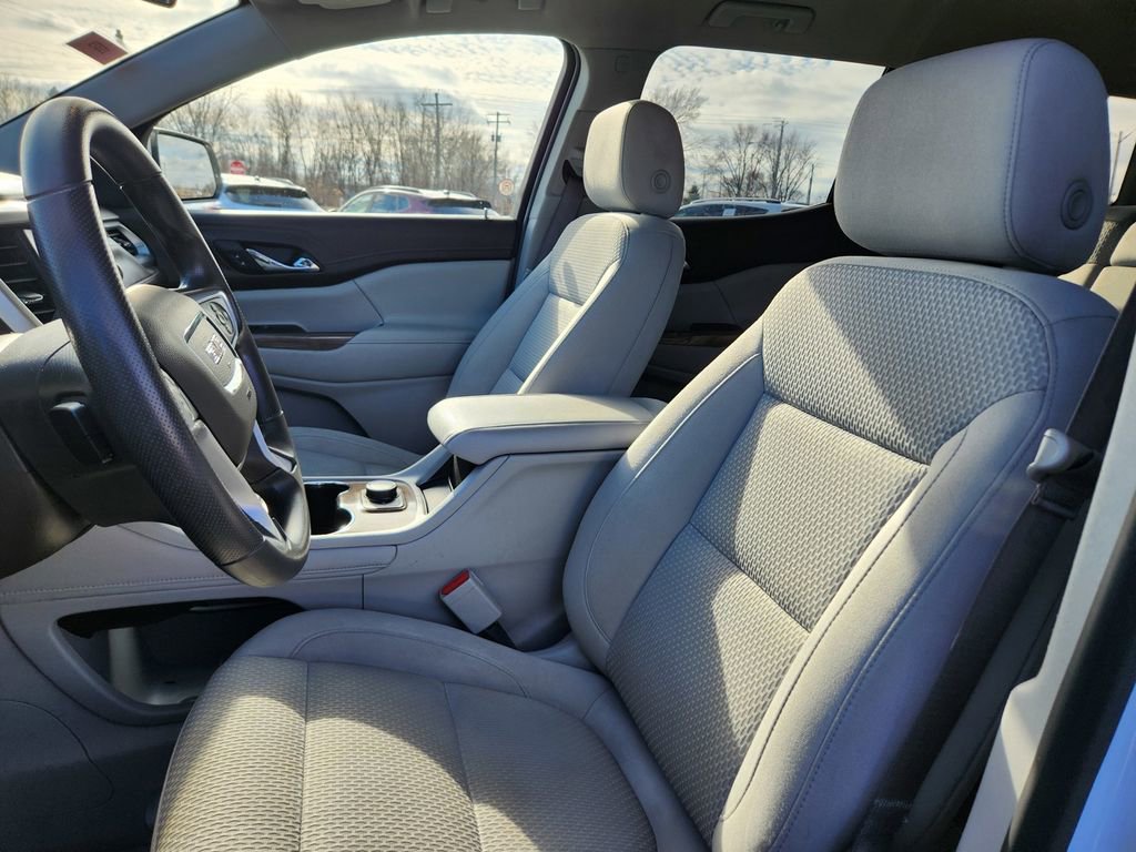 Used 2022 GMC Acadia SLE FWD image 26