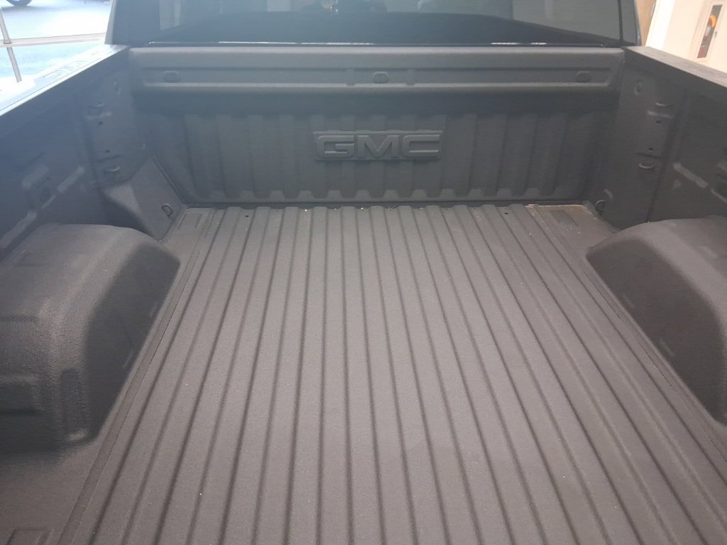 Used 2026 GMC Sierra 1500 AT4 AWD/4WD image 17