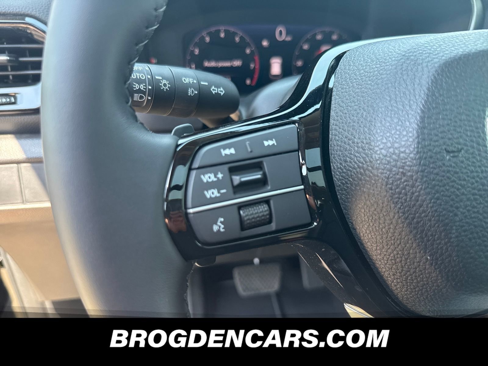 Used 2026 Honda Pilot Touring image 5