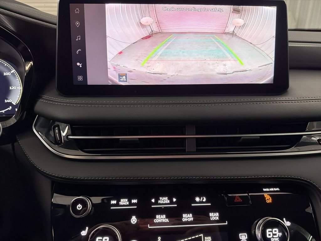 Used 2026 INFINITI QX60 Pure w/ Cargo Package FWD image 10