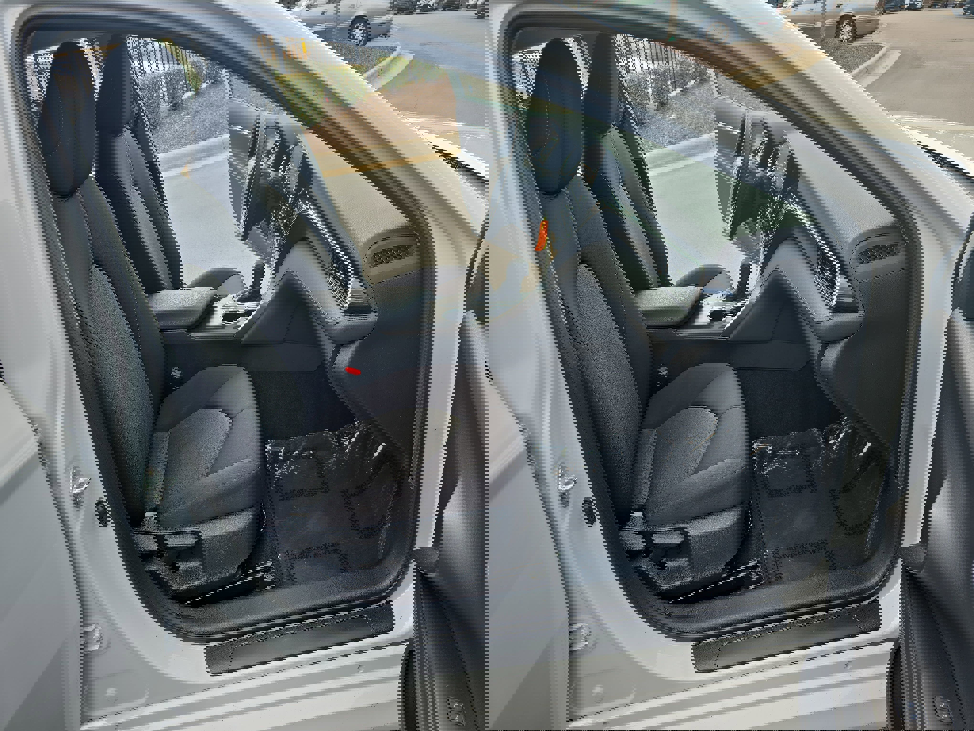 Used 2023 Toyota Camry LE image 10