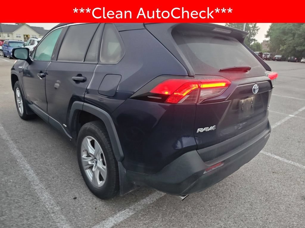 Used 2019 Toyota RAV4 XLE w/ Convenience Package AWD/4WD image 4