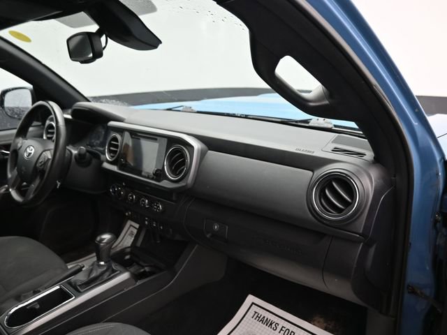 Used 2019 Toyota Tacoma TRD Sport image 7