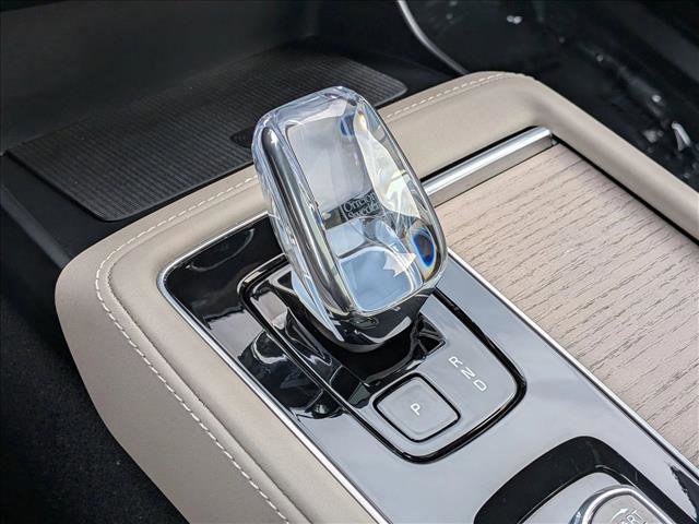 Certified 2026 Volvo XC90 B6 Plus w/ Protection Package Premier image 12