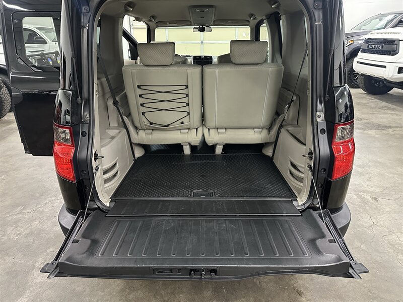 Used 2009 Honda Element EX image 16