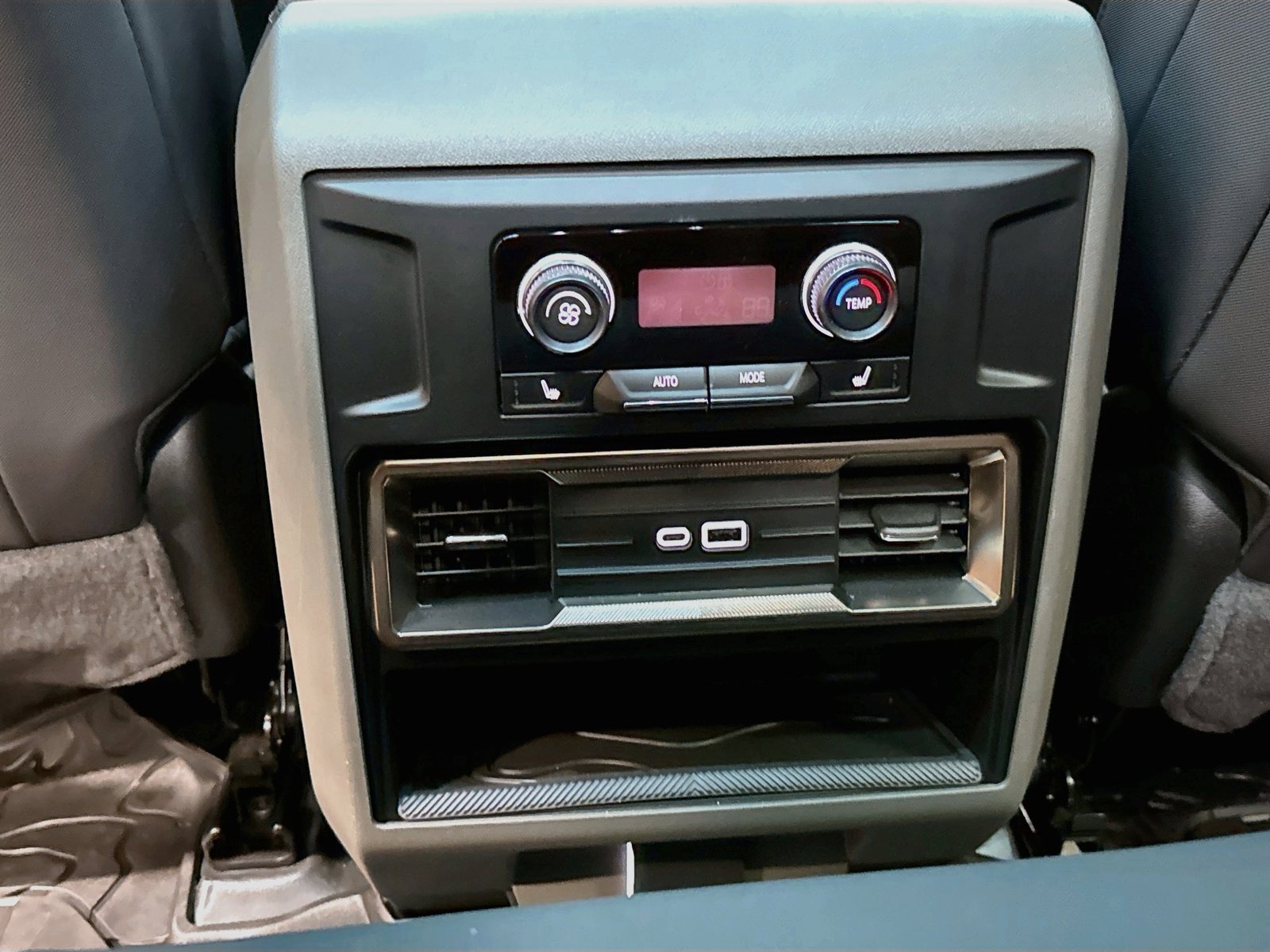 Used 2024 GMC Hummer EV 3X AWD/4WD image 29