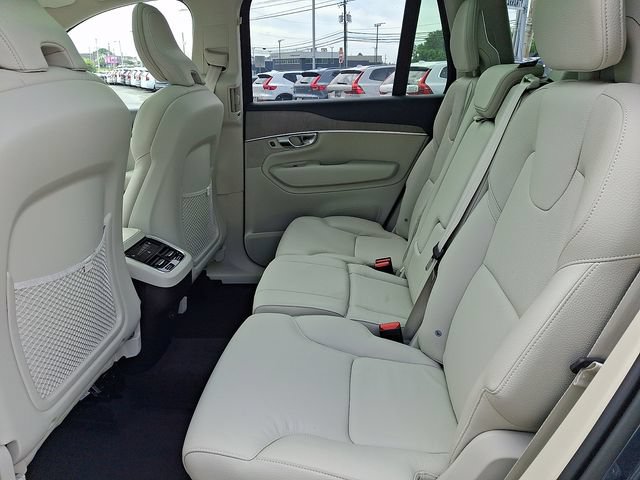 Certified 2025 Volvo XC90 B6 Plus w/ Protection Package Premier AWD/4WD image 10