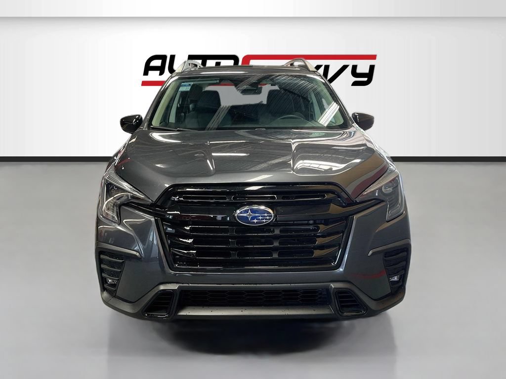 Used 2025 Subaru Ascent Onyx Edition AWD/4WD image 2