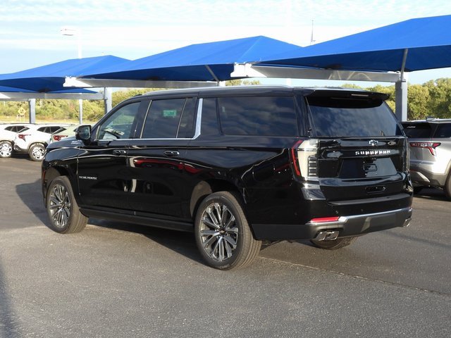 New 2026 Chevrolet Suburban High Country image 39