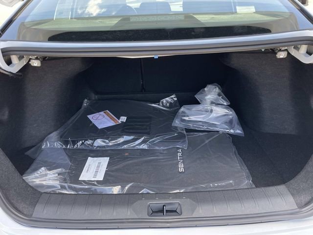New 2026 Nissan Sentra SR w/ SR All Weather Package FWD image 8