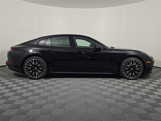New 2026 Porsche Panamera 4 E-Hybrid image 8