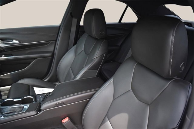 Used 2023 Cadillac CT4 Luxury image 12