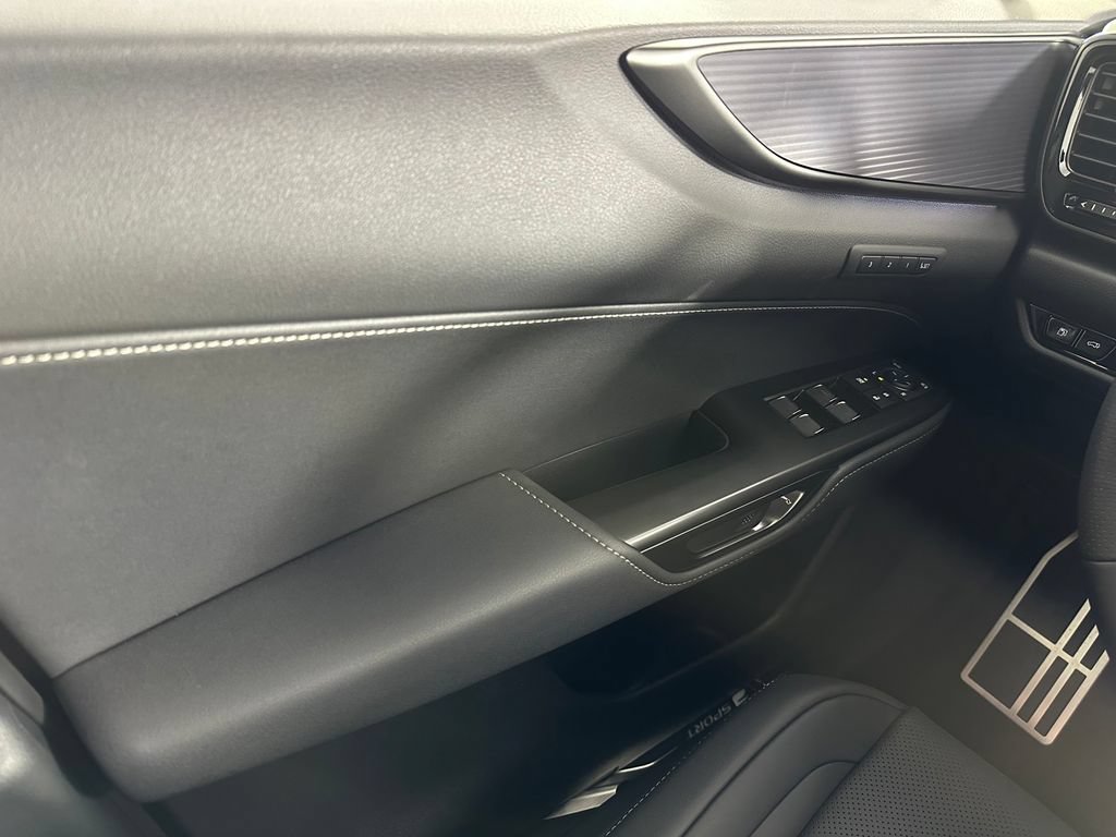 New 2026 Lexus NX 350 F Sport AWD/4WD image 32