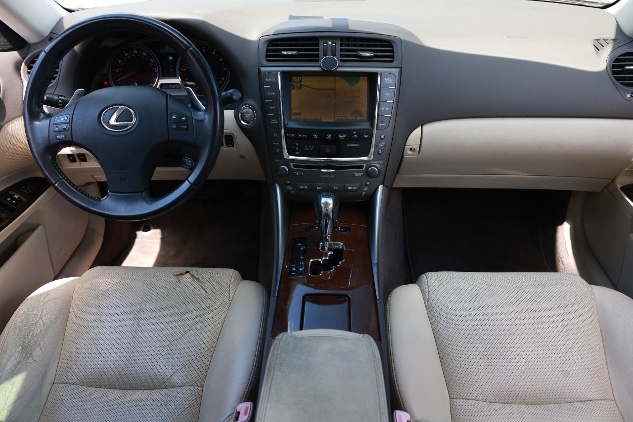 Used 2010 Lexus IS 250 RWD image 2