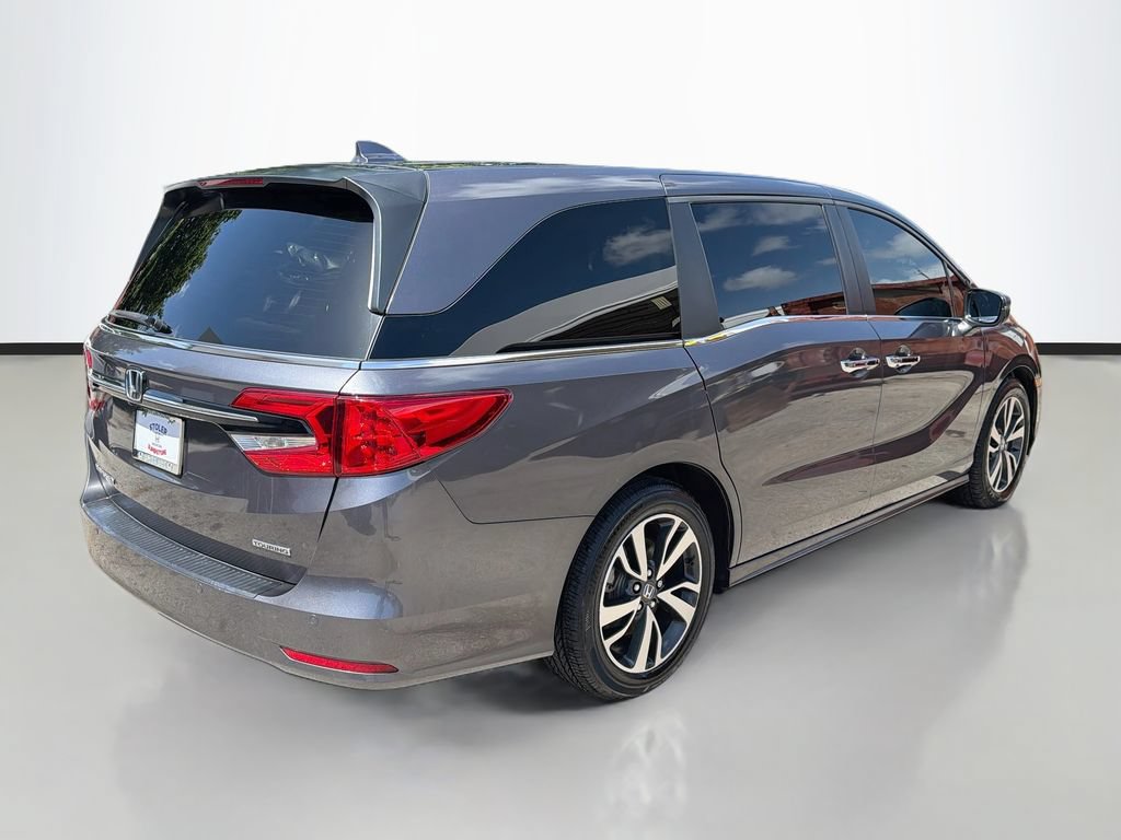 Certified 2024 Honda Odyssey Touring image 7