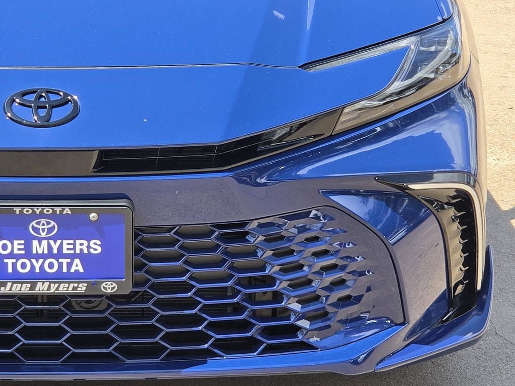New 2026 Toyota Camry XSE FWD image 4