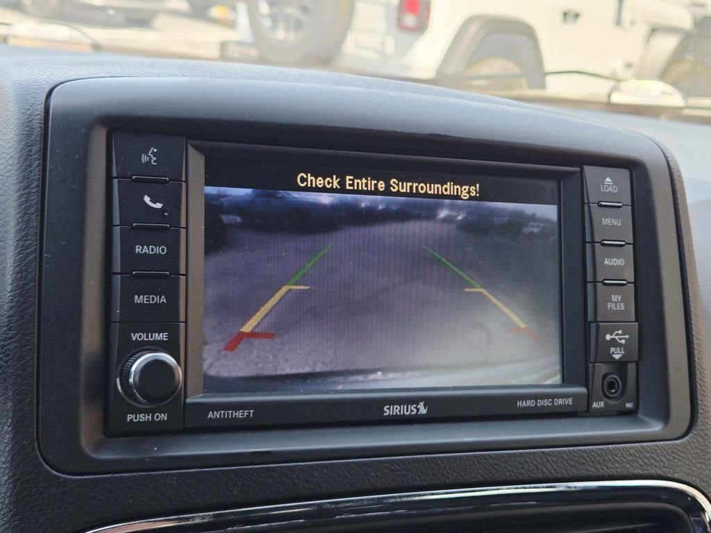 Used 2020 Dodge Grand Caravan SE image 13