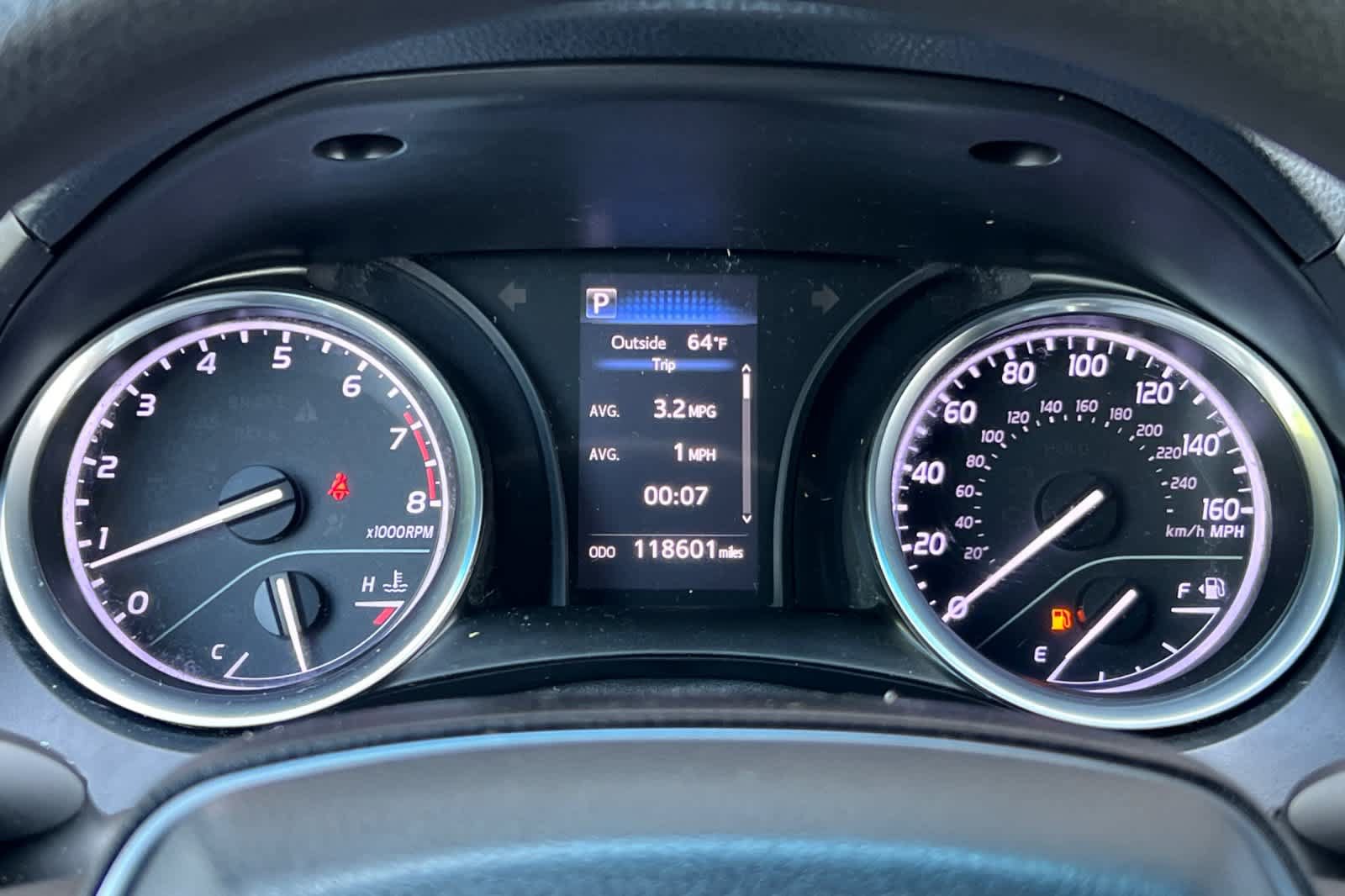 Certified 2018 Toyota Camry LE FWD image 25