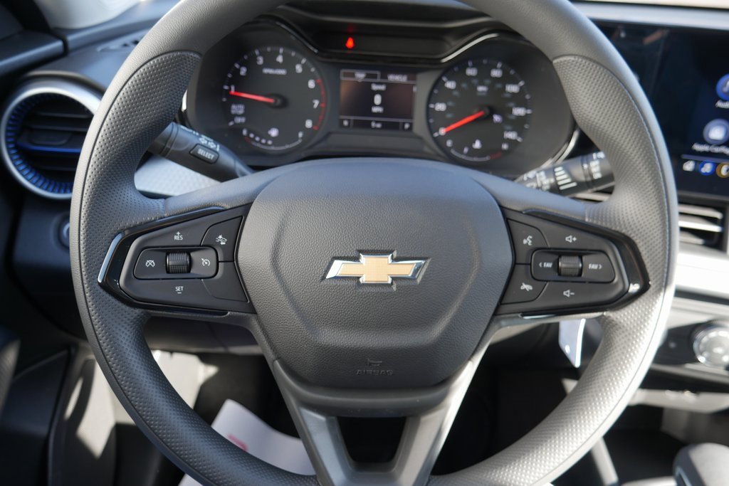 New 2026 Chevrolet Trax LS image 11