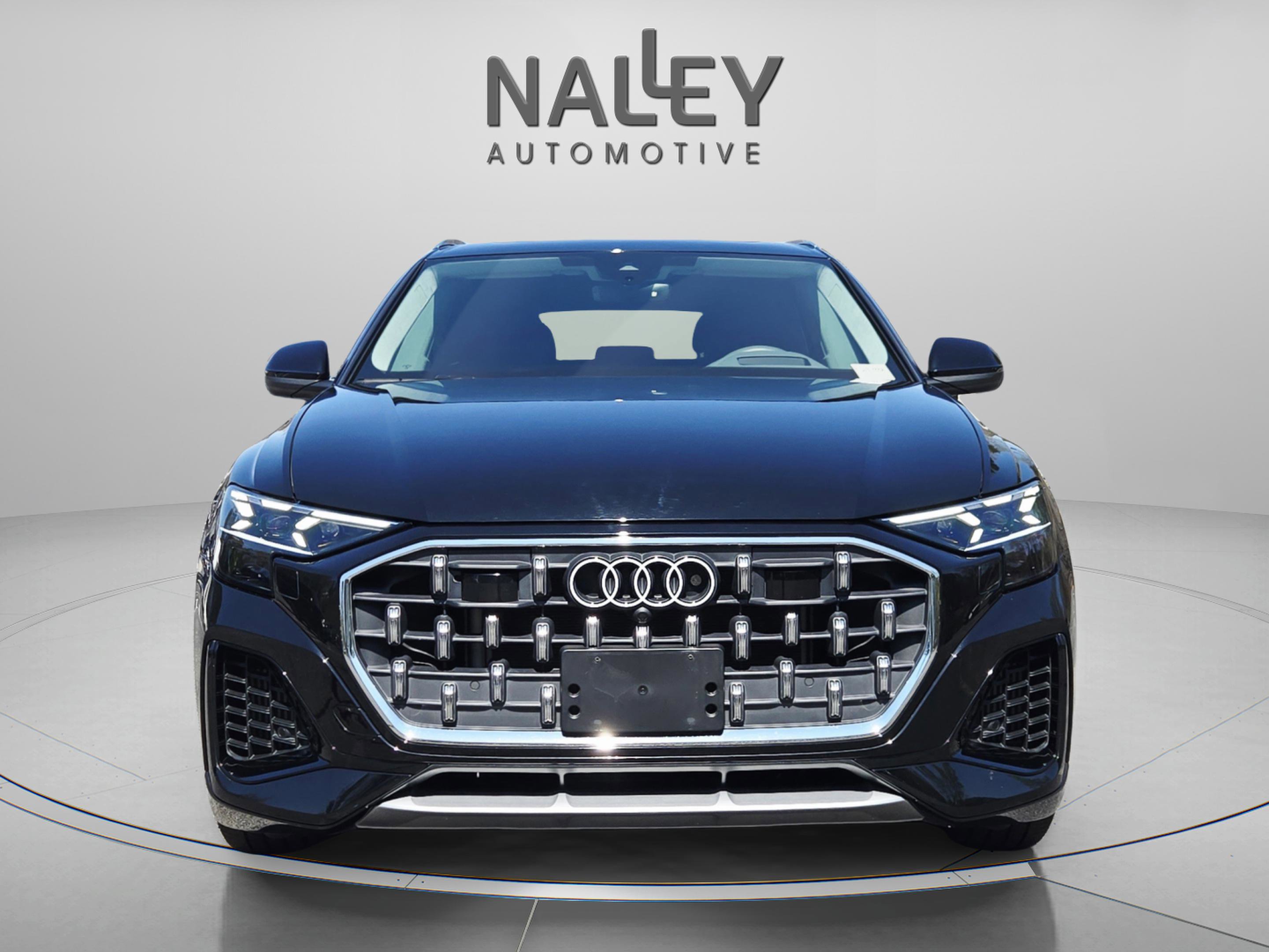 Used 2024 Audi Q8 Prestige w/ Prestige Package image 8