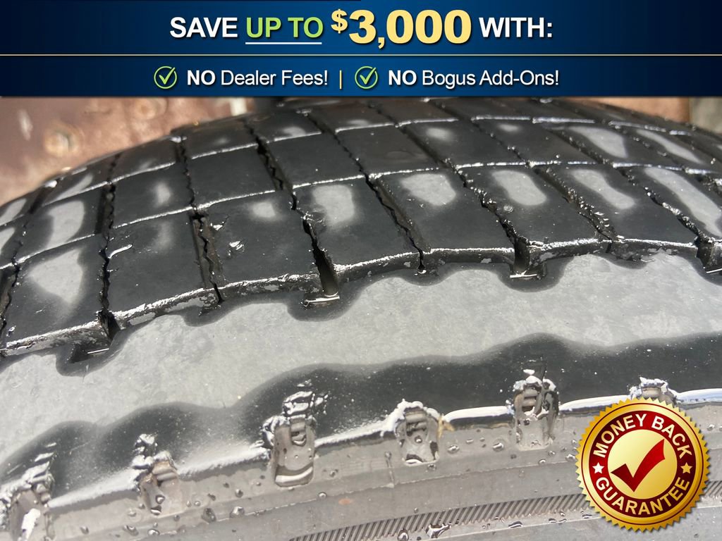 Used 2013 Ford F550 4x4 Regular Cab Super Duty w/ Payload Upgrade Pkg image 29