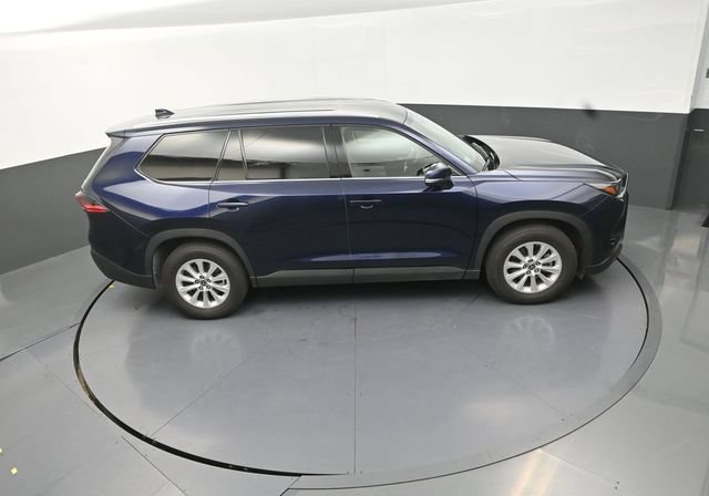 Used 2025 Toyota Grand Highlander AWD image 31