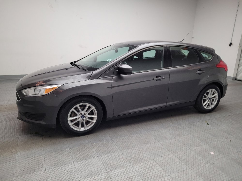 Used 2018 Ford Focus SE image 2