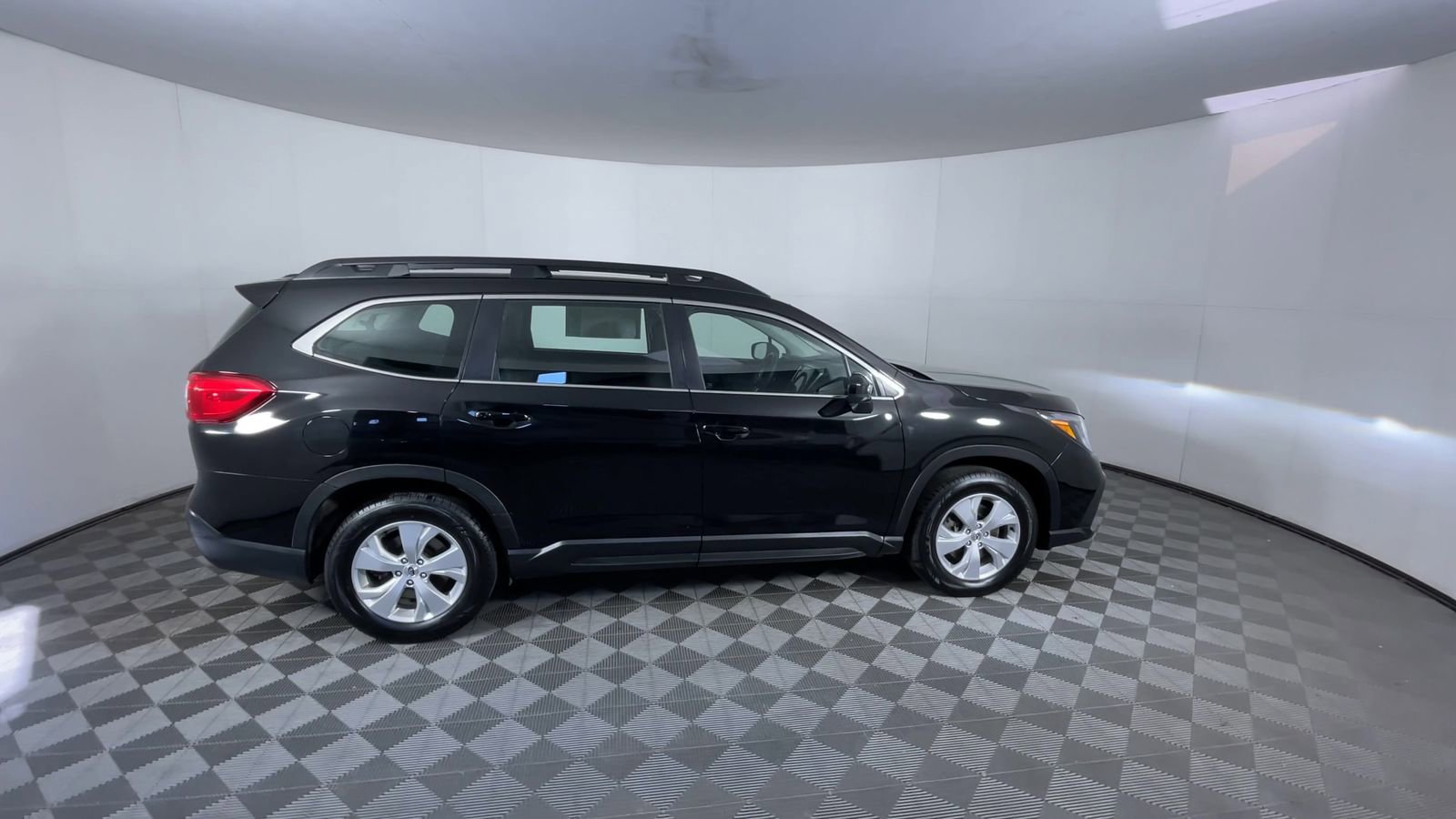 Used 2023 Subaru Ascent 8-Passenger AWD/4WD image 9