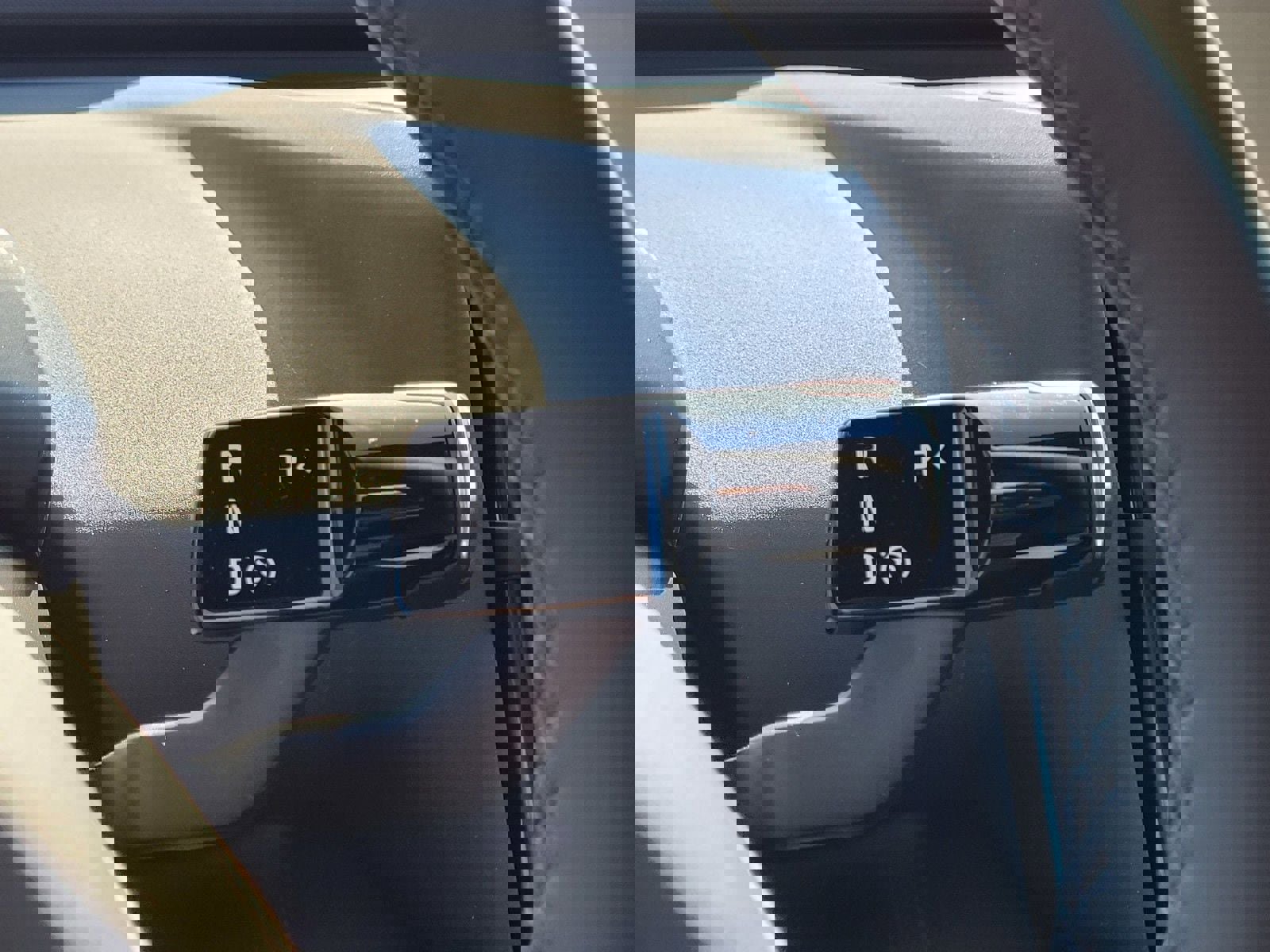 New 2026 Volvo EX30 Plus w/ Protection Package Premier image 16