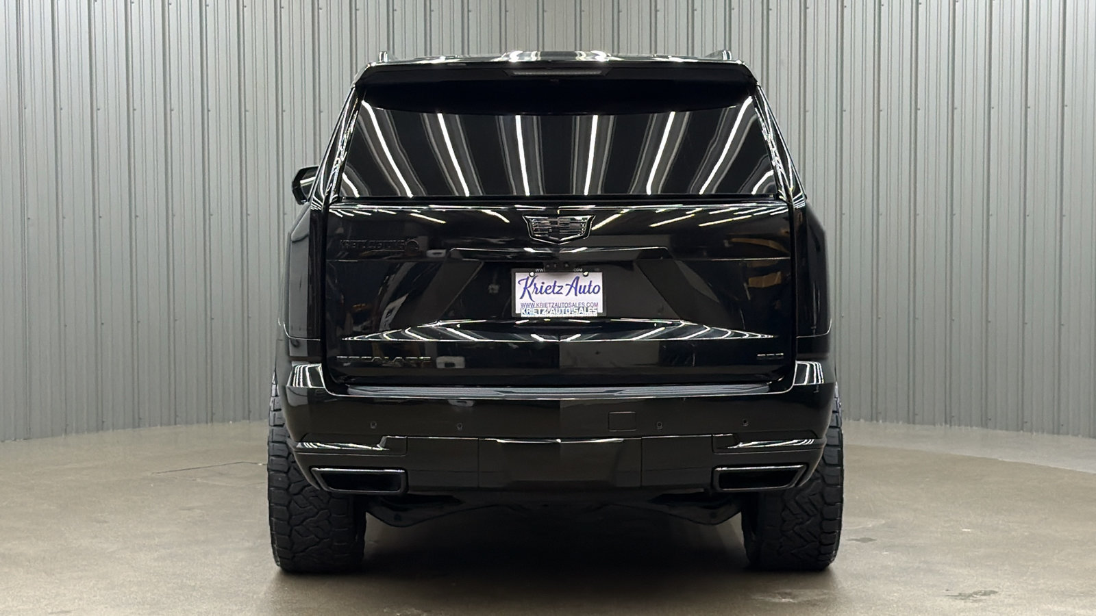 Used 2026 Cadillac Escalade Platinum Sport w/ LPO, ONYX Package AWD/4WD image 4