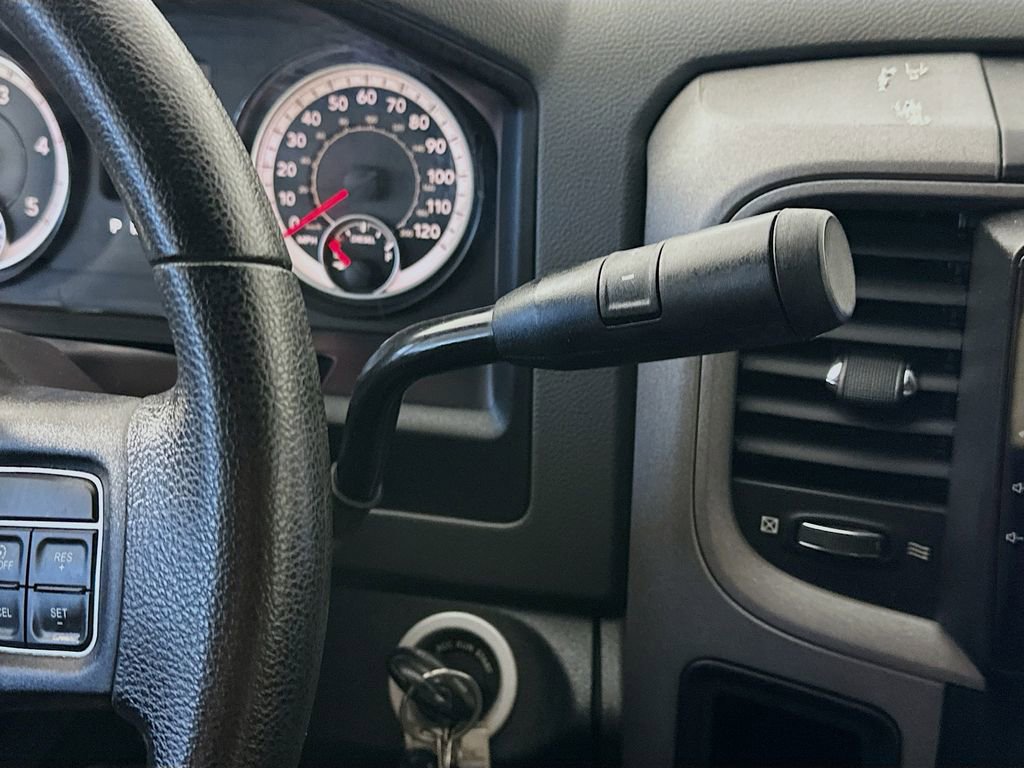 Used 2017 RAM 3500 Tradesman w/ Chrome Appearance Group AWD/4WD image 16