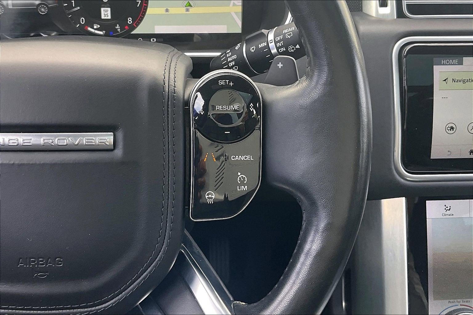 Used 2019 Land Rover Range Rover Long Wheelbase Supercharged AWD/4WD image 23