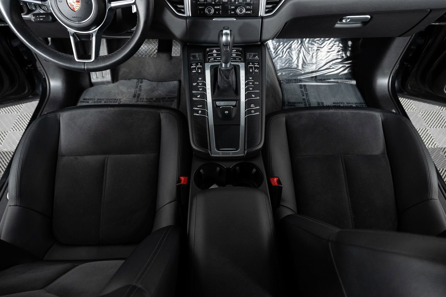 Used 2016 Porsche Macan S image 40