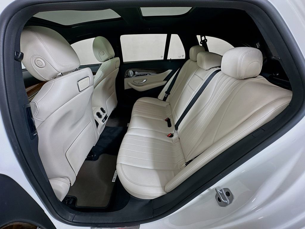 Used 2019 Mercedes-Benz E 450 4MATIC Wagon image 25