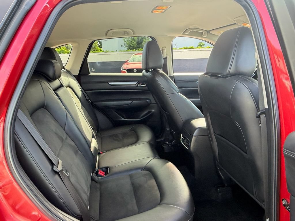 Used 2021 MAZDA CX-5 Touring FWD image 17