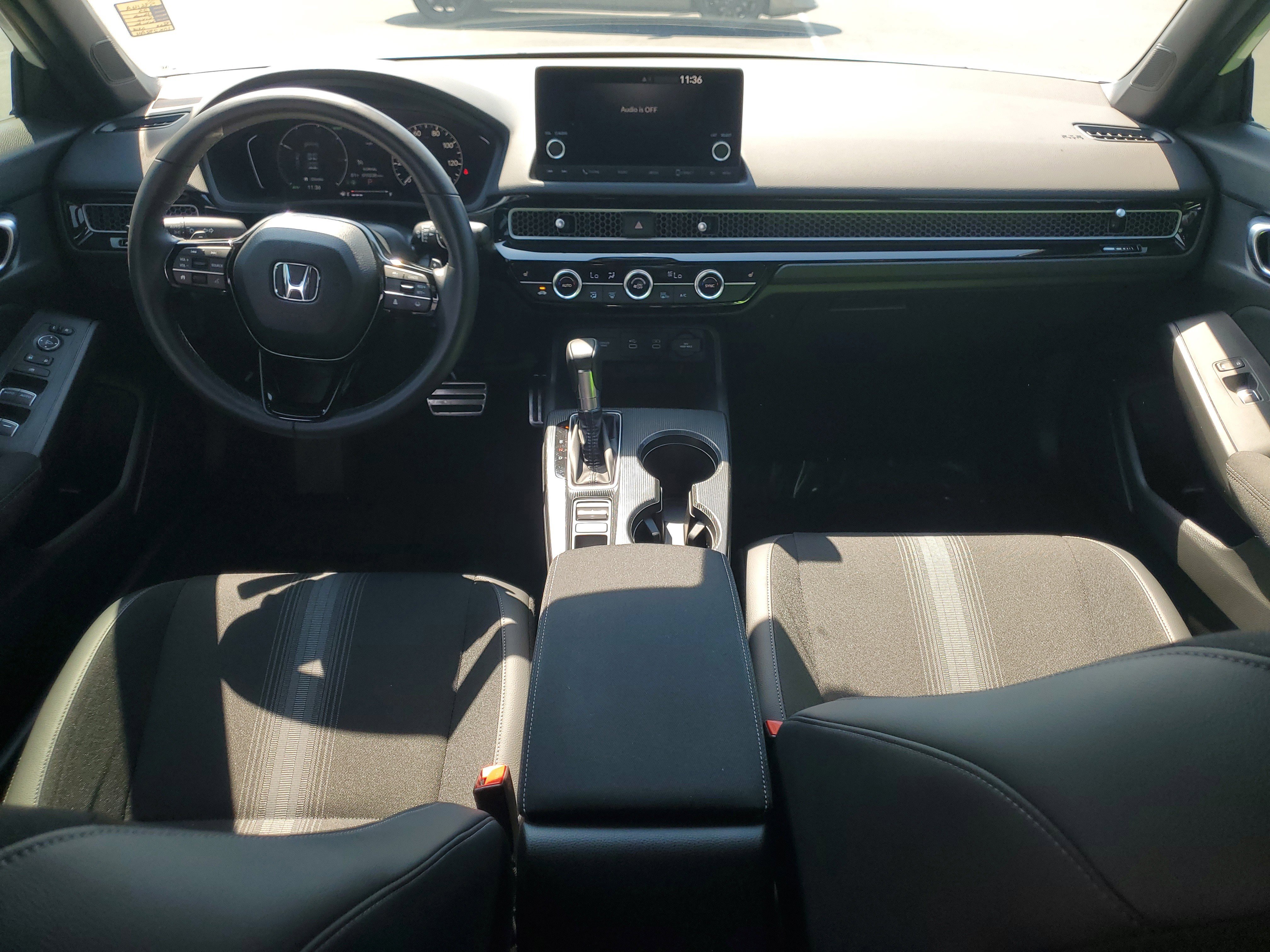 Used 2025 Honda Civic Sport image 15