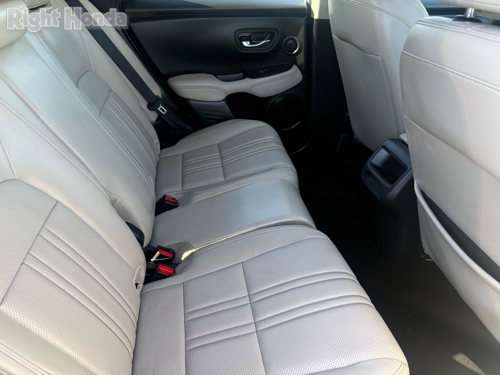 Used 2023 Honda HR-V EX-L image 29