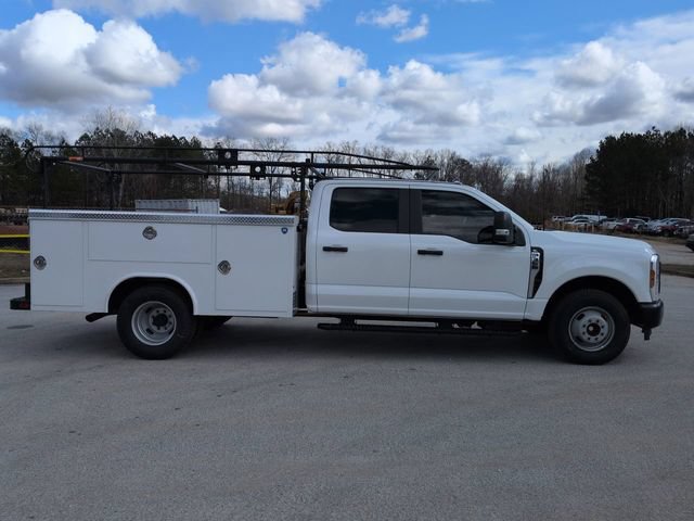 New 2026 Ford F350 XL RWD image 3