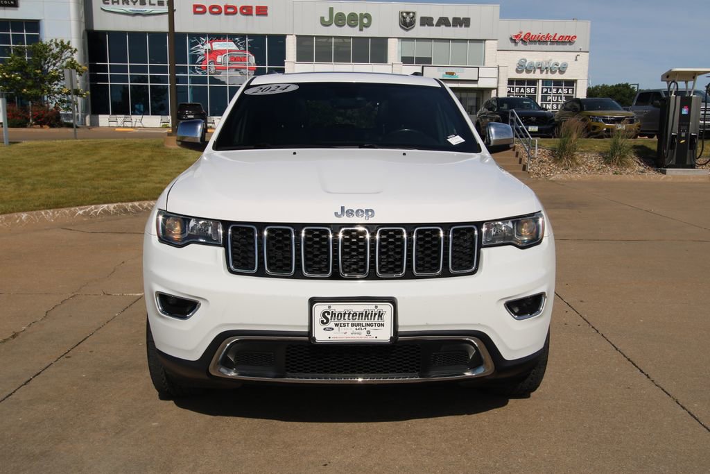 Used 2018 Jeep Grand Cherokee Limited AWD/4WD image 2