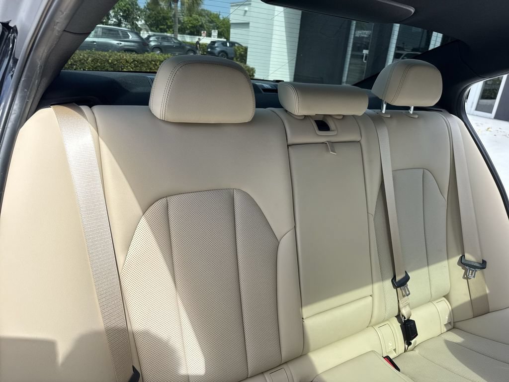 Used 2022 BMW 330i Sedan w/ Convenience Package RWD image 47