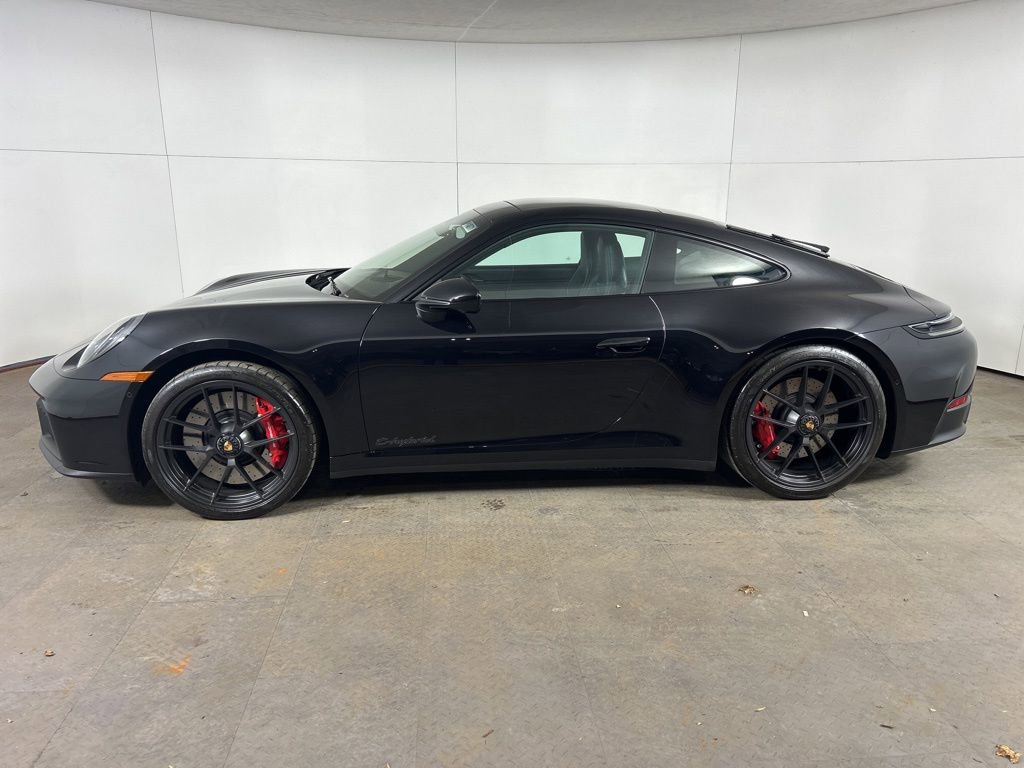 Certified 2025 Porsche 911 Carrera 4 GTS image 2