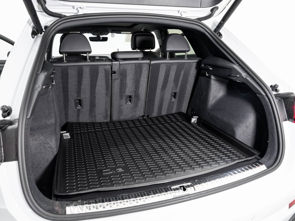 Certified 2024 Audi Q3 2.0T Premium image 24