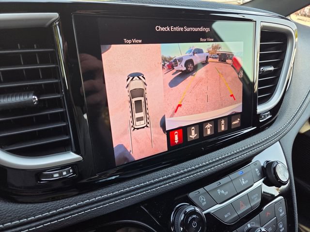 New 2026 Chrysler Pacifica Select FWD image 31