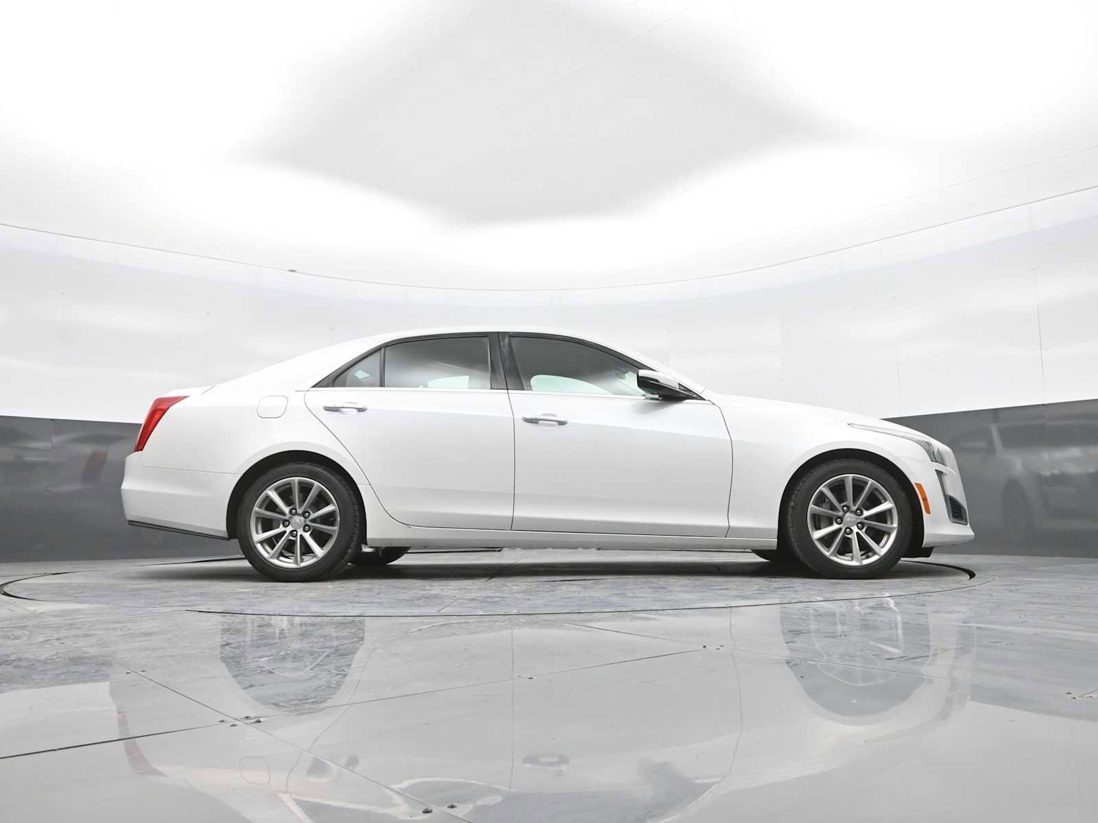 Used 2017 Cadillac CTS Luxury image 45
