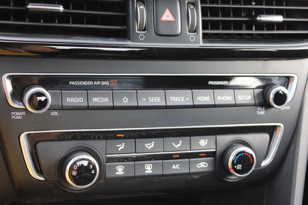Used 2020 Kia Optima LX image 33