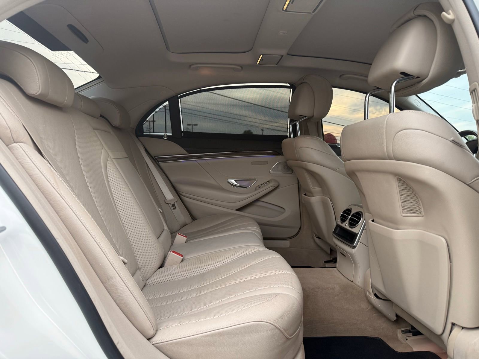 Used 2017 Mercedes-Benz S 550 Sedan image 28