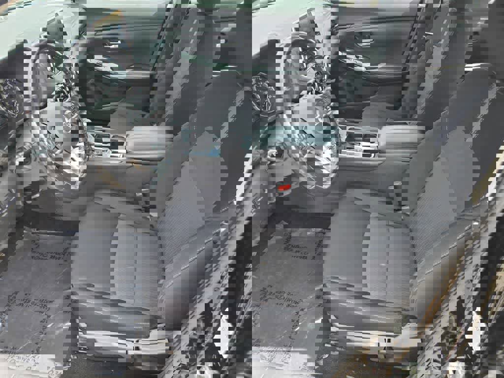 Used 2022 Nissan Sentra SV FWD image 17