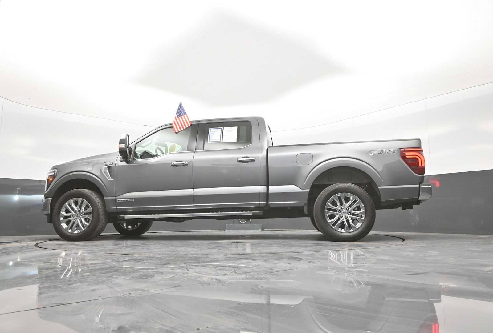 Used 2025 Ford F150 Lariat w/ Equipment Group 502A High AWD/4WD image 43